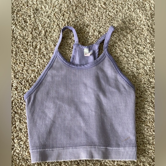Two pack ribbed tank tops. No stains and or breakage in the tops. - Picture 4 of 4